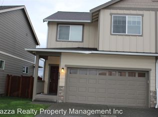 580 Rose Ln, Burlington, WA 98233