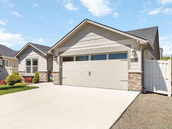 10452 W Daylily Ct, Star, ID 83669