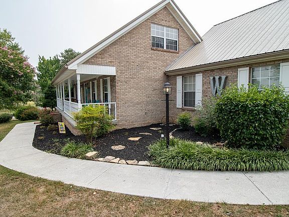 3rd image of 265 Battlefield Dr