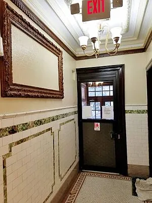 Rented by Azure Realty NY LLC | media 9