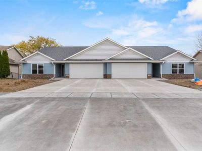 309 James Blvd, Oxford, IA, 52322