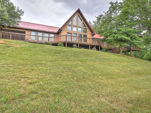 1617 Sky View Dr, Kingsport, TN 37660