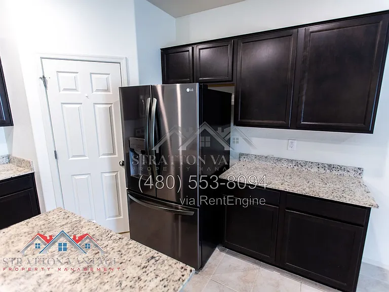 24530 W Flores Dr — Photo 12