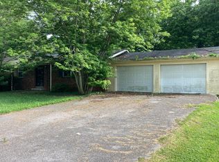 75 Lou Dr, Stanford, KY
