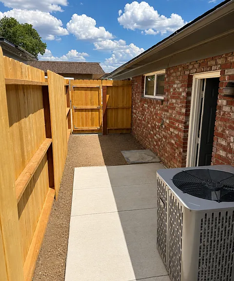 995 E Taylor St — Photo 19