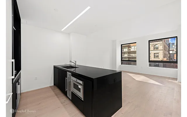 Rented by Douglas Elliman | media 36