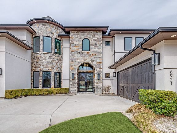 2nd image of 6921 Valley View Ln