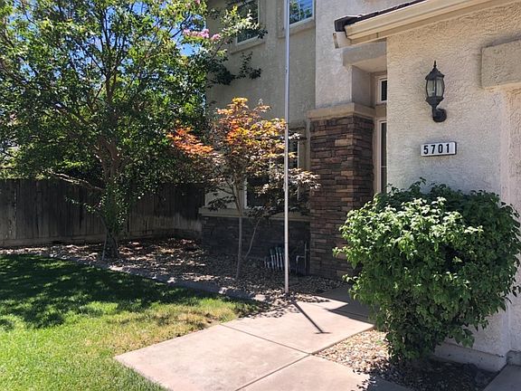 Located on a Court in the the highly desirable Crossroads.