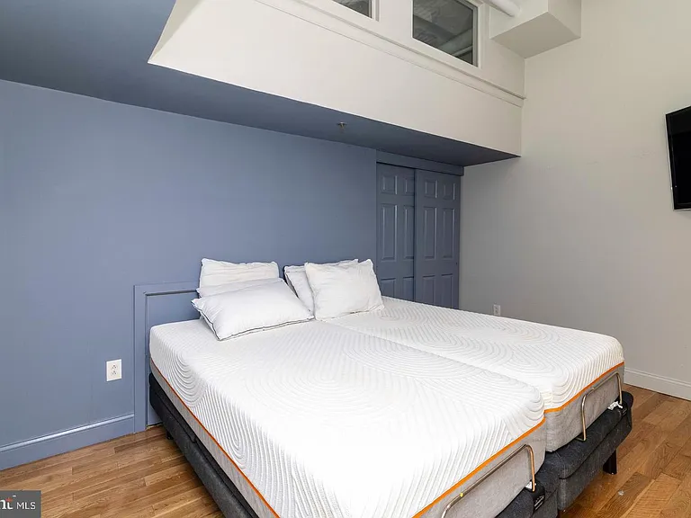 2200 Arch St #28-506-507 — Photo 21