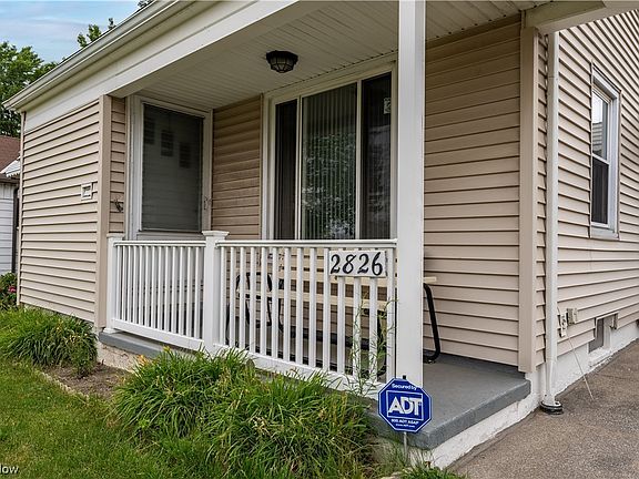 4th image of 2826 Walbrook Ave