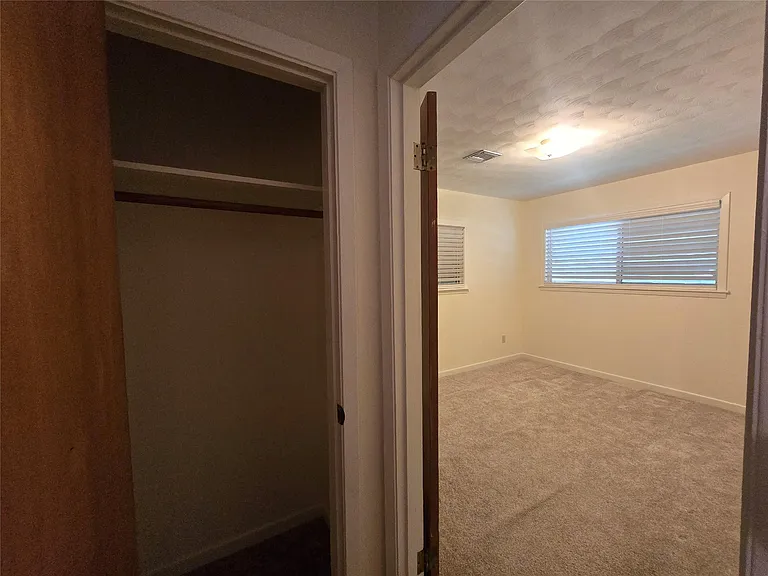 308 Mackeral St — Photo 18
