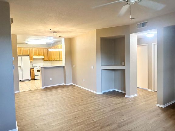 3rd image of 1710 Paseo Aurora