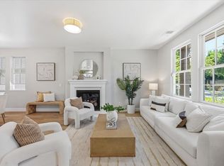936 Valencia Ave, Mountain View, CA 94040