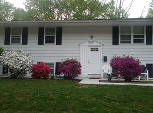 227 Lastner Ln, Greenbelt, MD 20770