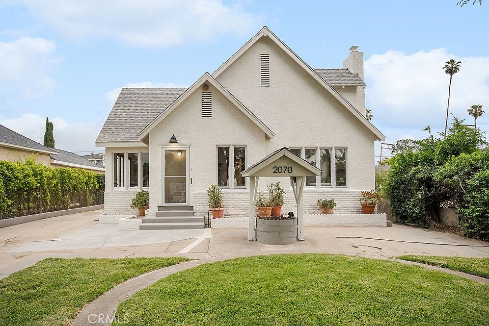 1st image of 2070 El Sereno Ave