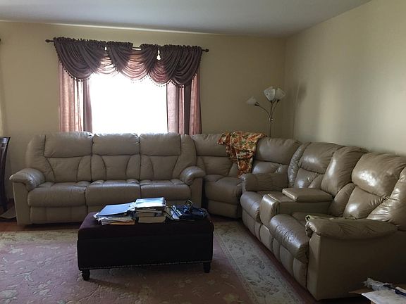 2nd image of 684 E Whispering Oaks Ct