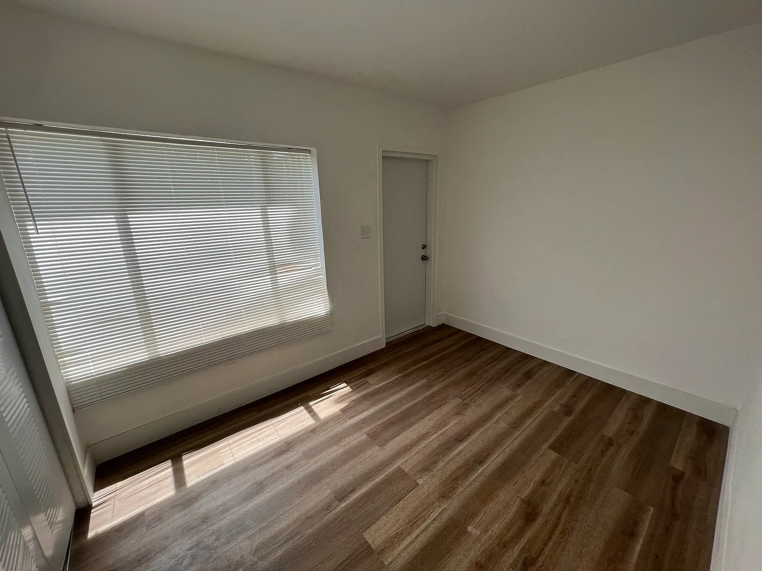 1 bed, 500 sqft, $1,500 — Photo 4