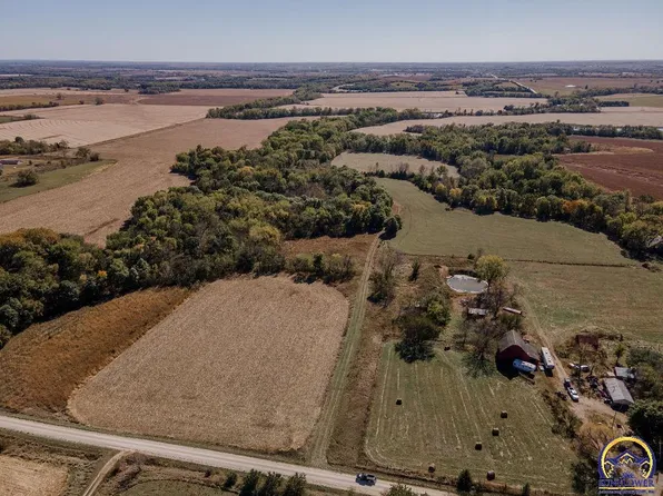10328 Walton Rd, Harveyville, KS 66431