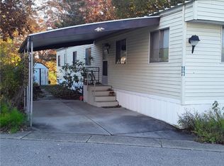 927 W Lake Dr #17, Fremont, MI 49412