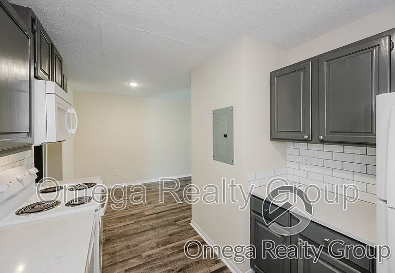 40 Ratliff St #13 — Photo 13
