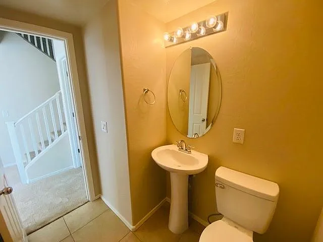 426 S 111th Dr — Photo 10