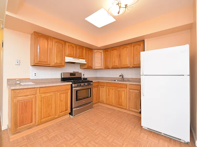 25 Marvin Rd #B — Photo 2