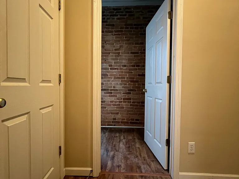 196 W Main St #4 — Photo 6