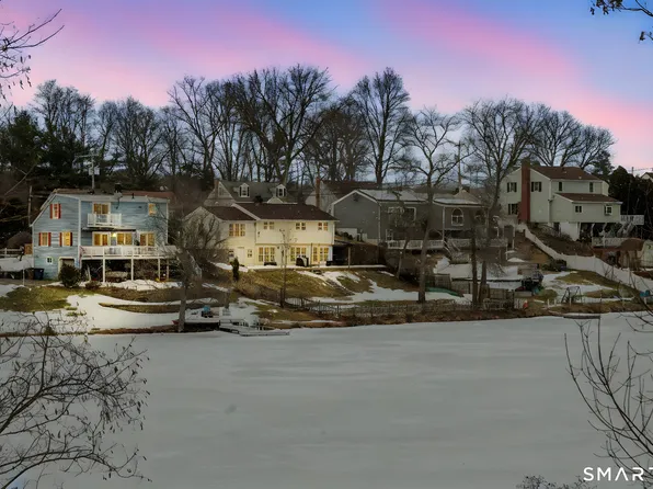 98 Campbell Avenue, Vernon, CT 06066