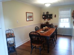 225 E Lincoln Ave, Lititz, PA 17543