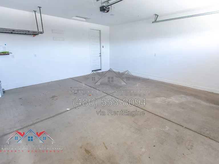 4204 E Enmark Dr — Photo 16