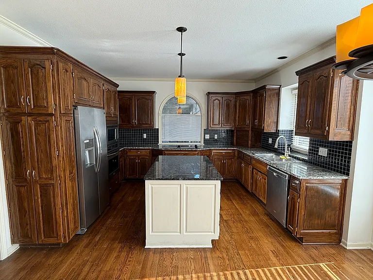 14003 Goodman St — Photo 2