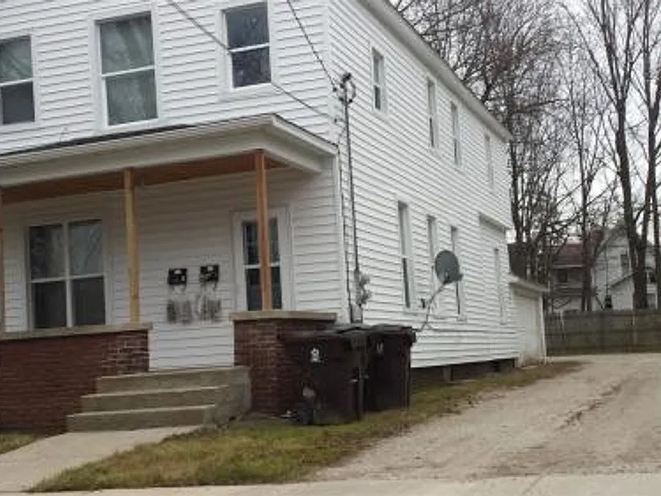 117 Sanborn Ave
