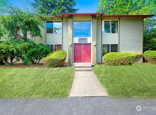 17533 151st Ave SE APT 8-11, Renton, WA 98058