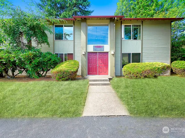 17533 151st Avenue SE #8 11, Renton, WA 98058