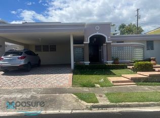 Jacaranda Clavelina #35246, Ponce, PR 00730