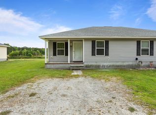 140 Lain Mark Dr, Hubert, NC 28539