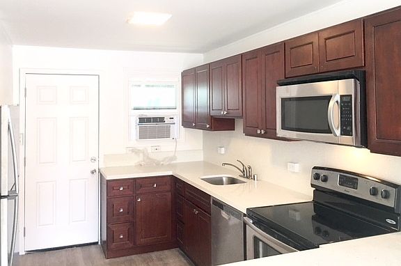 2nd image of 714 Kihapai Pl APT B1