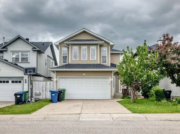 145 S Martinvalley Cres NE, Calgary, AB T3J 4L7