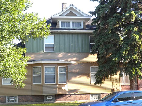 3rd image of 1336 Davis Ave NW
