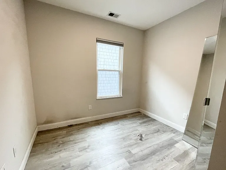 113 Hillside St #3 — Photo 8