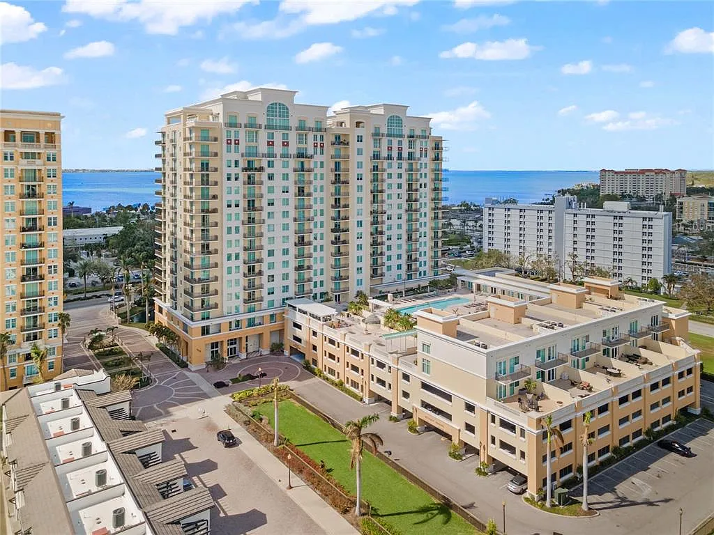 Building Photo - 800 N Tamiami Trl #321A