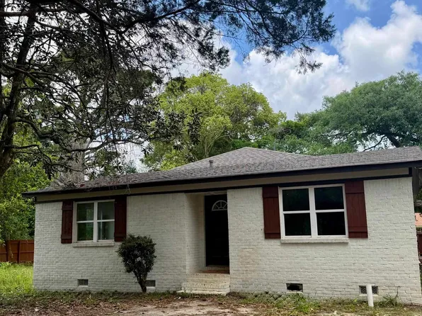 316 W 3rd Ave, Foley, AL 36535