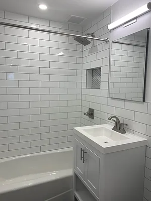 Rented by Compass | media 27