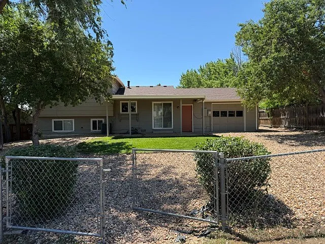 16579 E Dickenson Pl — Photo 3