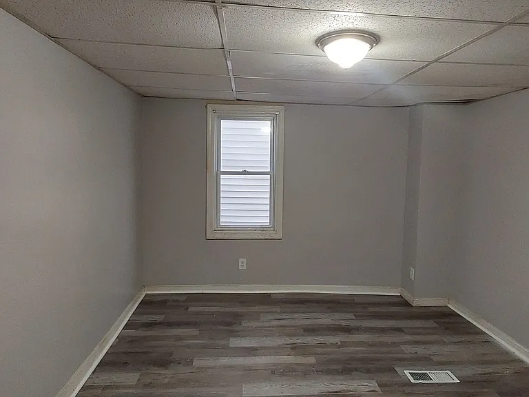 266 Pine St #1 — Photo 20
