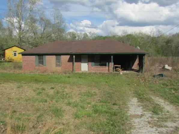 5737 Old Highway 7 S, Waterford, MS 38685