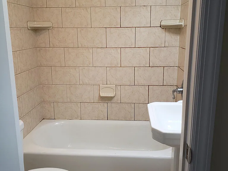 3520 W Pl NW #L9 — Photo 9