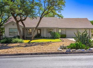 217 Skyview Dr, Kerrville, TX 78028
