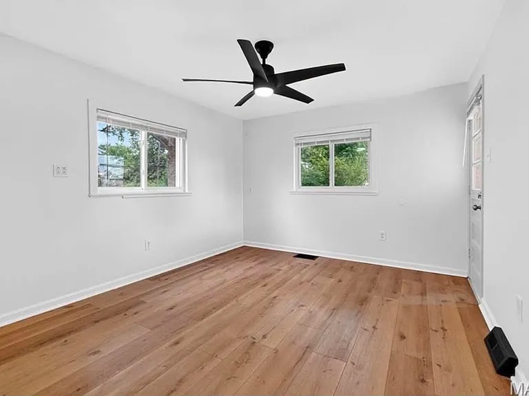 4601 Ray Ave — Photo 2