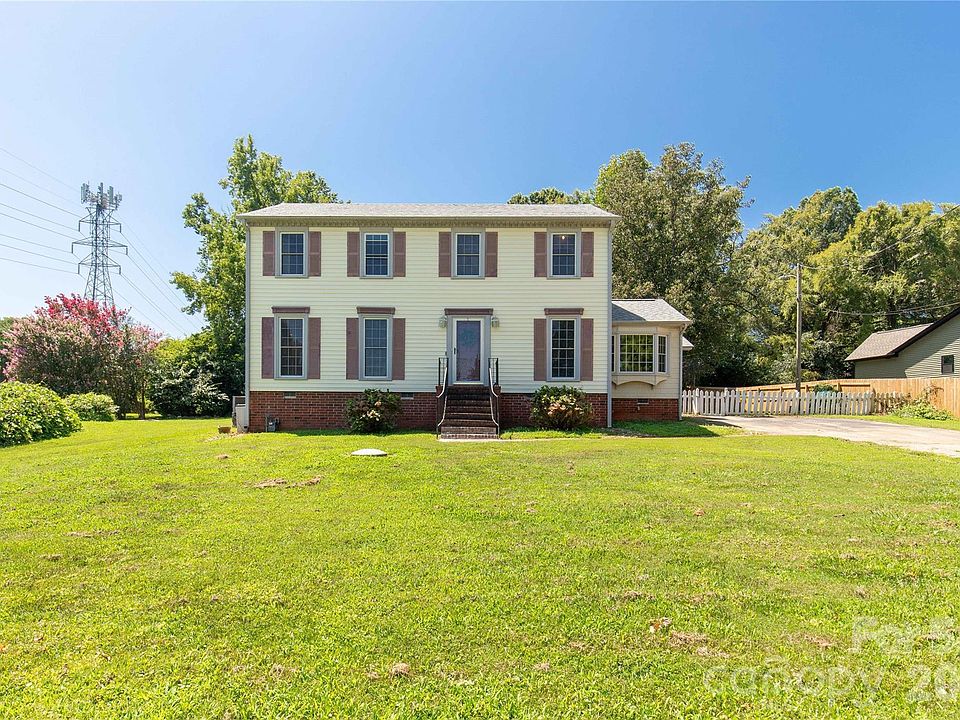 1st image of 1007 Ragin Ln